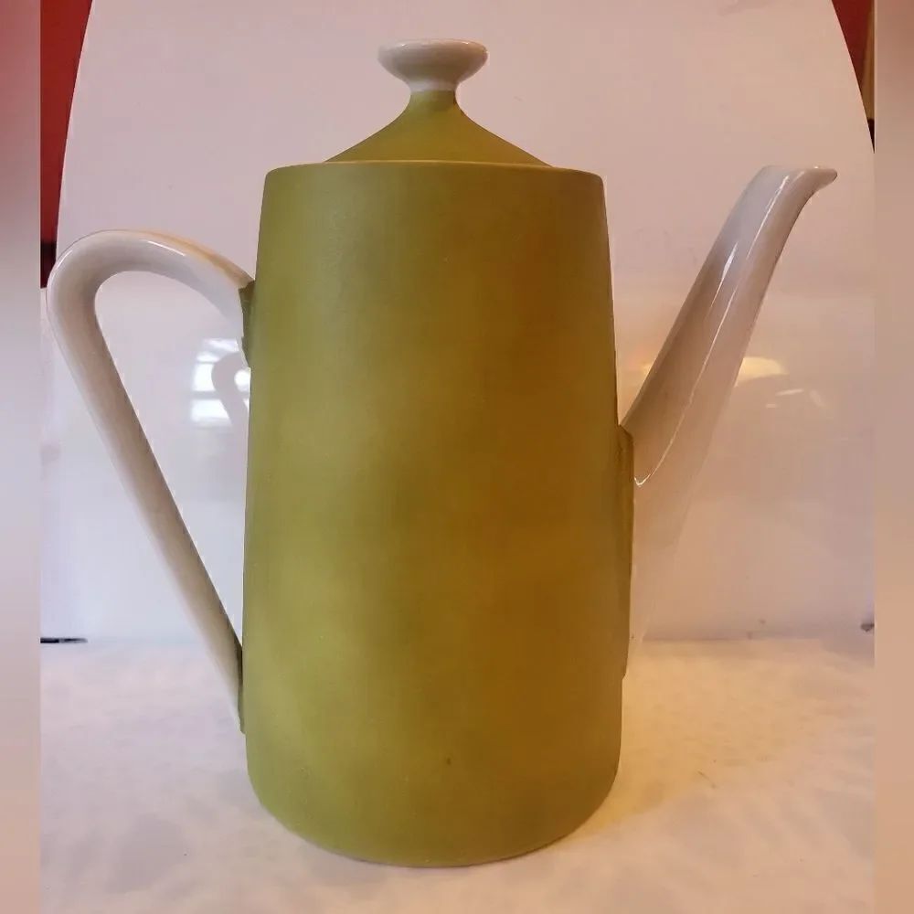 Vintage Pristine MCM "Matte by Summit" Avocado Green Fine China Coffee Pot